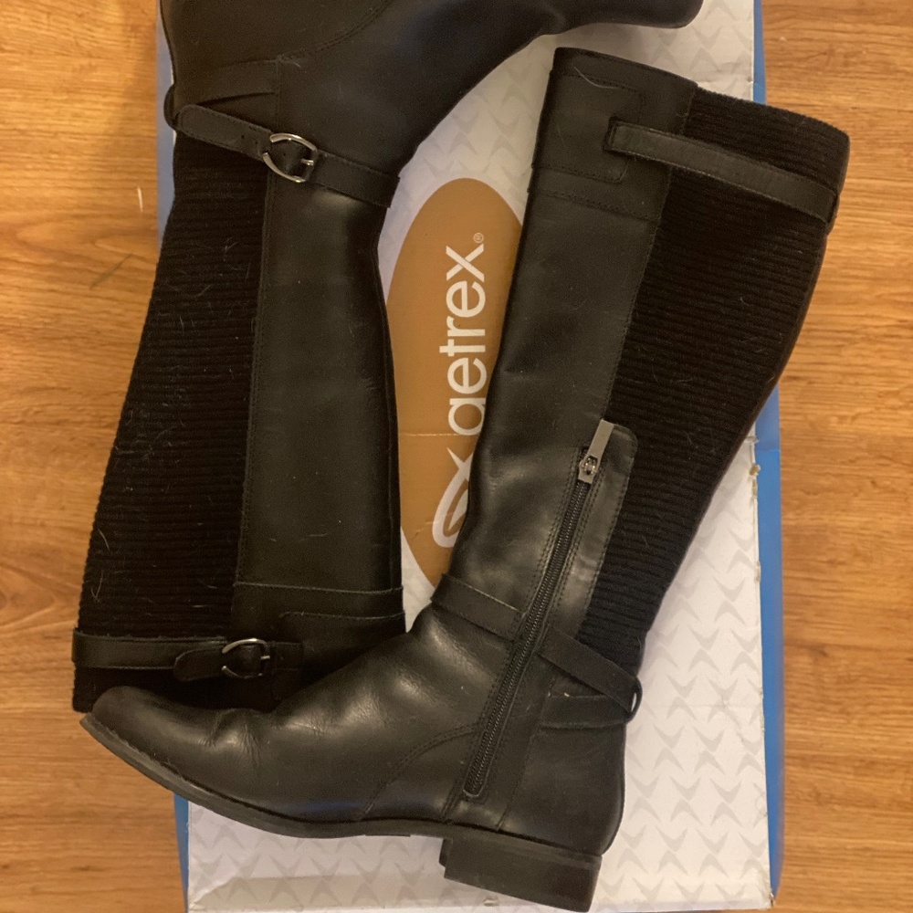 Brand New Aetrex Black Boots Size 8